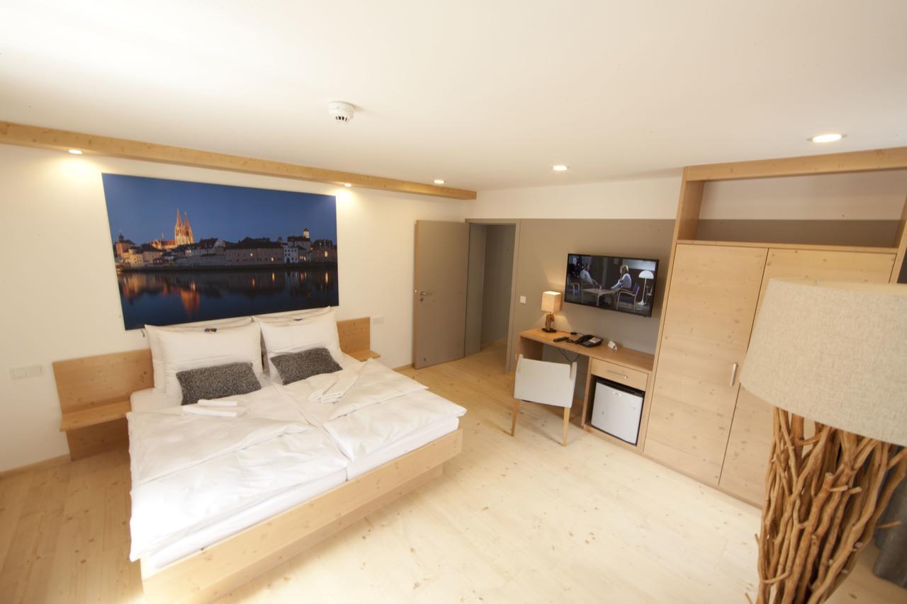 "Beim Butz" Hotel Worth an der Donau Quarto foto