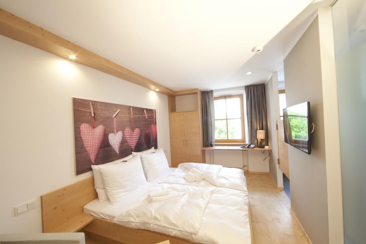 "Beim Butz" Hotel Worth an der Donau Exterior foto
